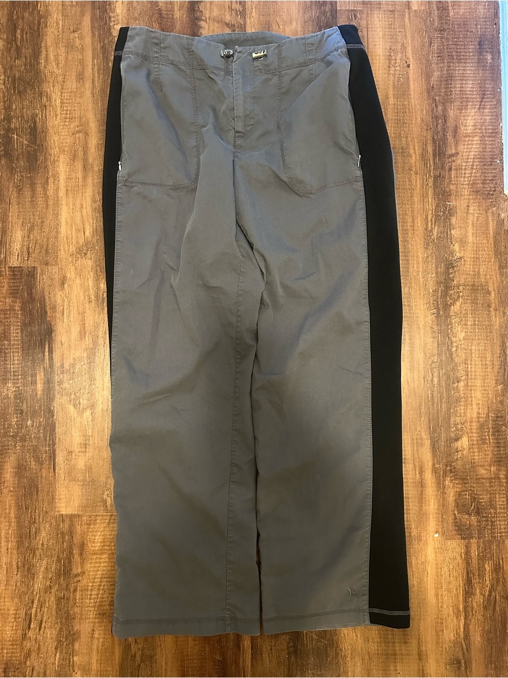 Gray low rise Pants with Black Side Panels